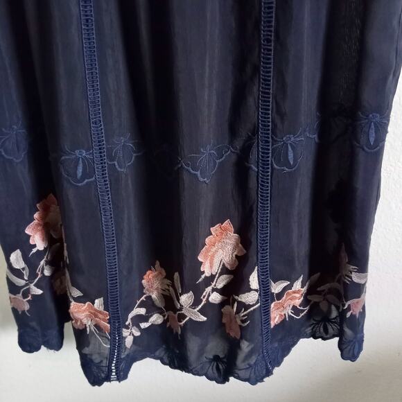 JOHNNY WAS Embroidered Dress Blue Bouquet Floral SZ M Peasant Flutter Empire - Picture 8 of 10